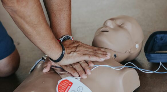 Webinar Uso y Manejo del Desfibrilador. RCP Básica.